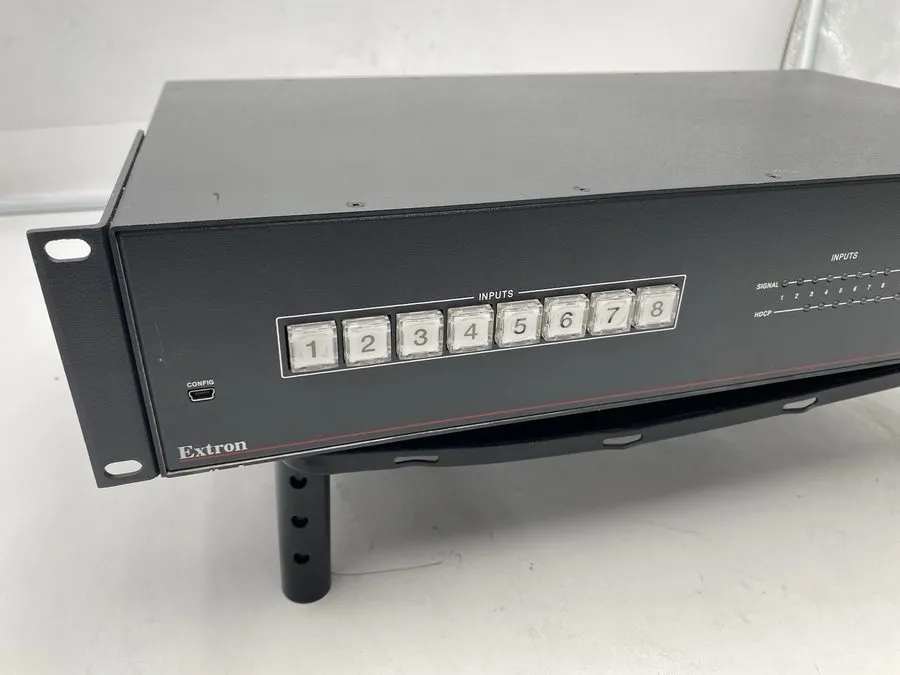 Видеокоммутатор Extron IN1608 DTP 330 Extension Scaling Presentation Switcher