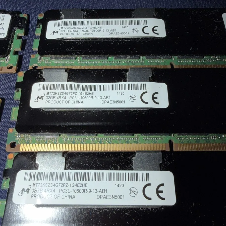 Модуль памяти 12x MICRON, 32GB, 4Rx4 PC3L-10600R, MT72KSZS4G72PZ-1G4E2HE, Server — фото лота 1