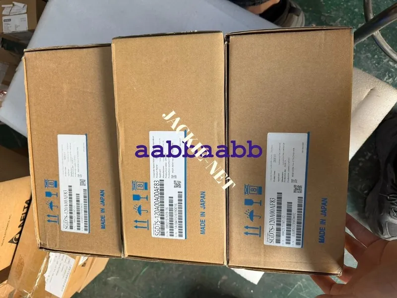 Сервопривод YASKAWA SGD7S-120A00A00AF83 Servo Drive