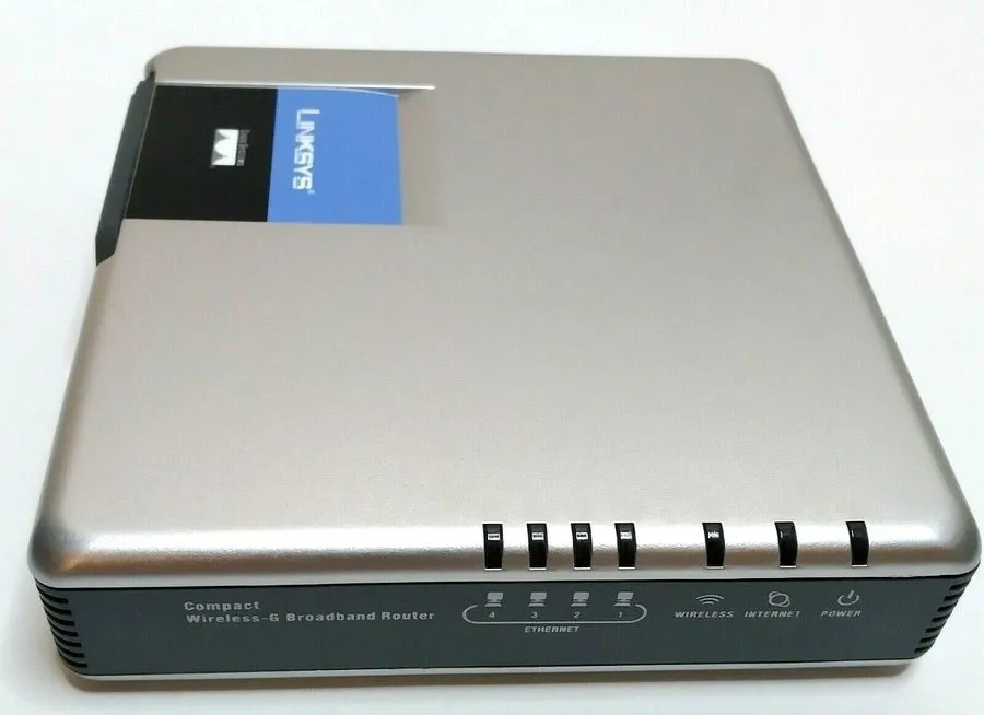 Маршрутизатор Linksys WRT54GC 54 Mbps 4-Port 10/100 Wireless G Router