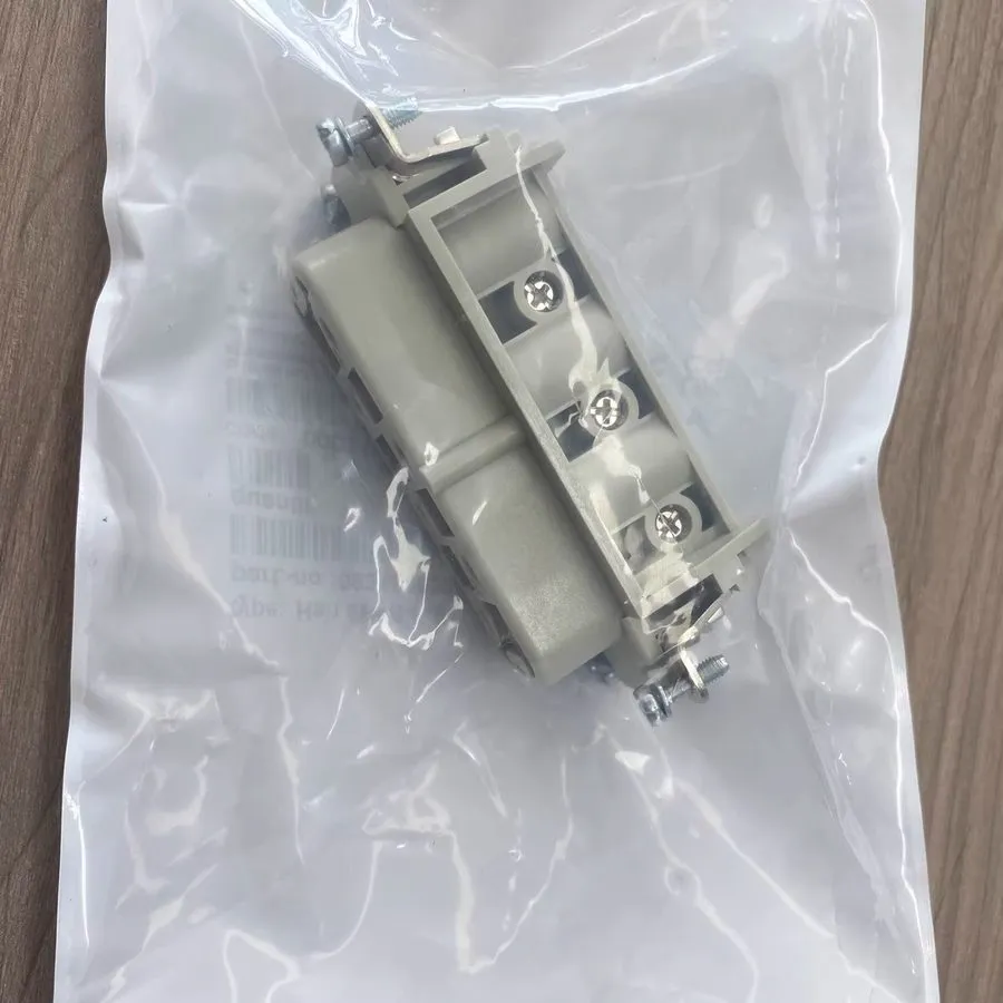 Разъём HARTING -core Female Connector