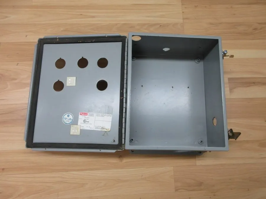 Монтажный шкаф Hoffman A1210CH Enclosure 12 x 10 x 5 Enclosure Only