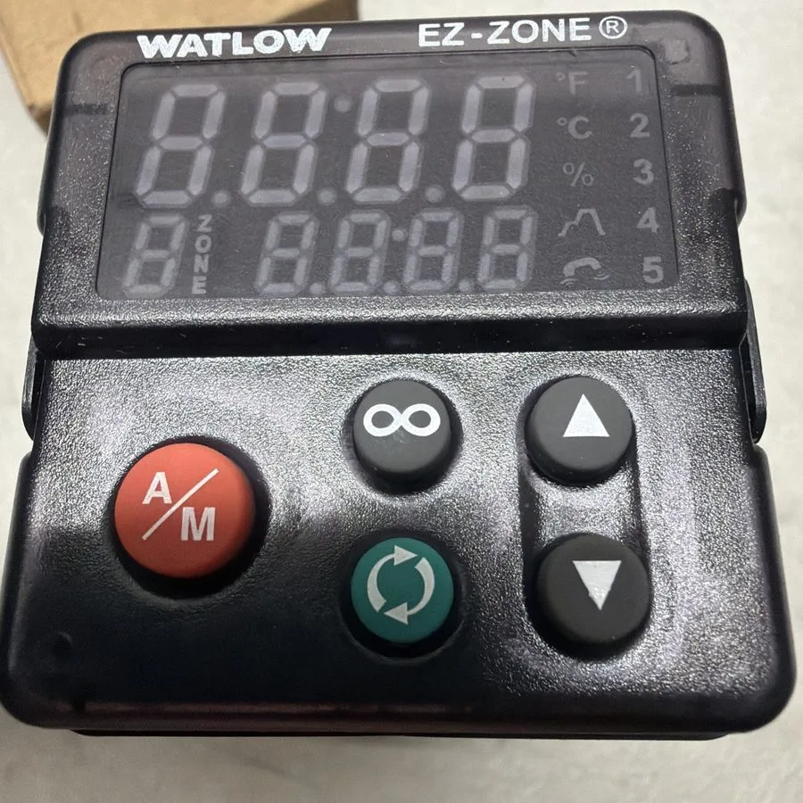 Датчик температуры Watlow PM6C1FJ-AAAABAA Zone Temperature Controller — фото лота 1