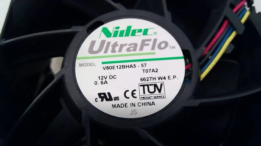 Вентилятор Supermicro FAN-0126L4 NIDEC ULTRAFLO V80E12BHA5-57 FAN 12V DC 0.60A 8