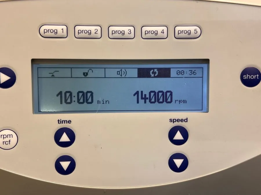 Центрифуга Eppendorf Centrifuge 5430 w/ FA-45-30-11 Aerosol-Tight 30-Place Rotor