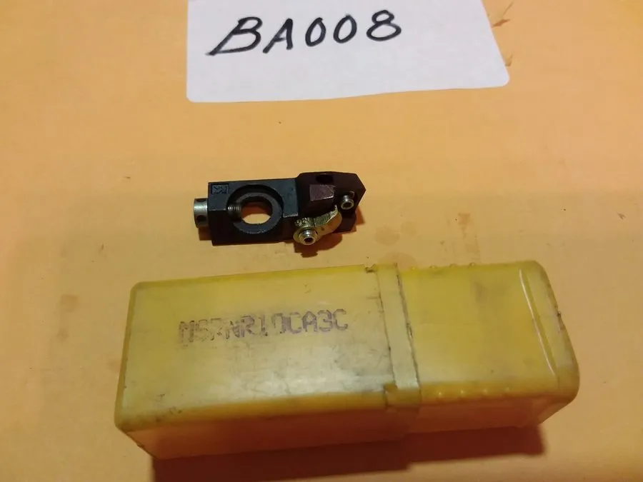 Режущий инструмент KENNAMETAL MSRNR10CA3C NK6 CARBIDE INSERT TURNING TOOL HOLDER