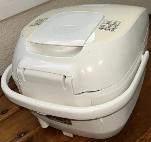 Рисоварка Zojirushi NL-DCC10 Micom Rice Cooker & Warmer 5.5 Cups Pearl Beige — фото лота 4