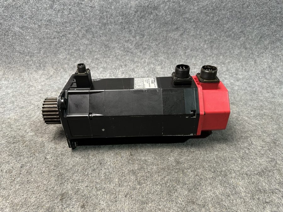 Серводвигатель Fanuc AC Servo Motor, Model: 5S/3000, Type: A06B-0514-B505#7008