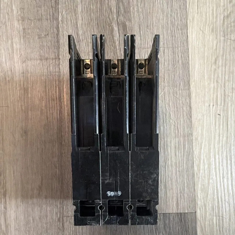 Автоматический выключатель Siemens HED63B020 I-T-E Sentron Series Circuit Breake