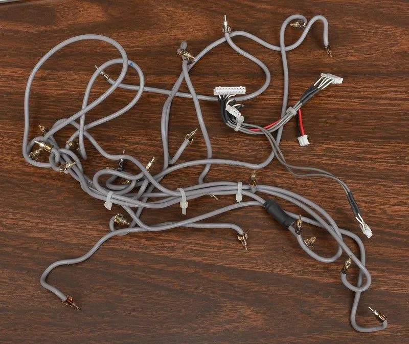 Радиостанция ICOM IC-7600 PARTS: LARGE LOT OF RF/MINI COAX CABLES