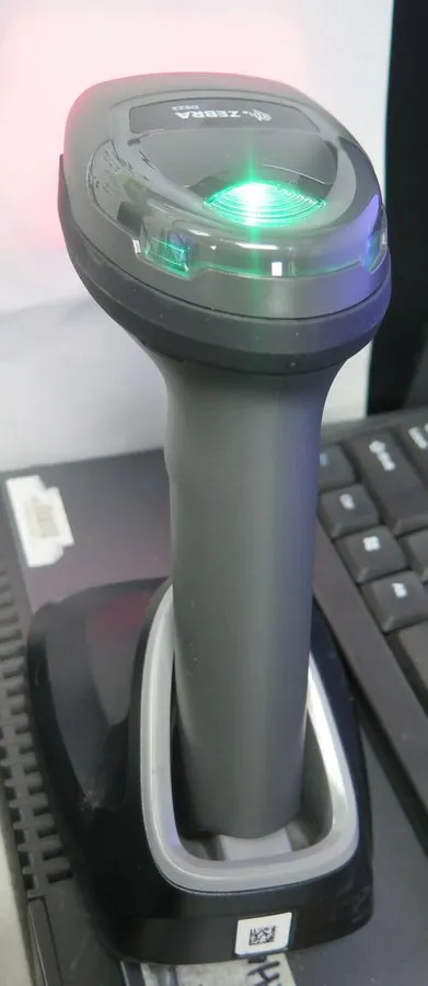 Сканер штрих-кода Zebra DS2278-SR00007ZZWW 2D USB Handheld Barcode Scanner Wirel