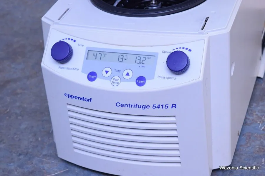 Центрифуга Eppendorf 5415D Centrifuge w/ F45-24-11 Rotor & Lid 5415 D (DAMAGED)