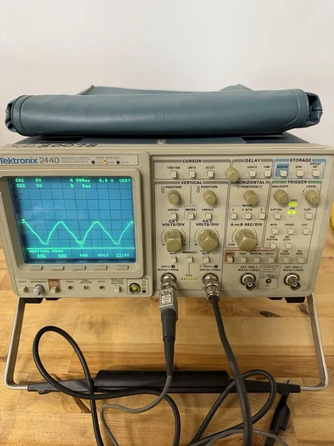 Осциллограф TEKTRONIX 2440 500 MS/s DIGITAL OSCILLOSCOPE
