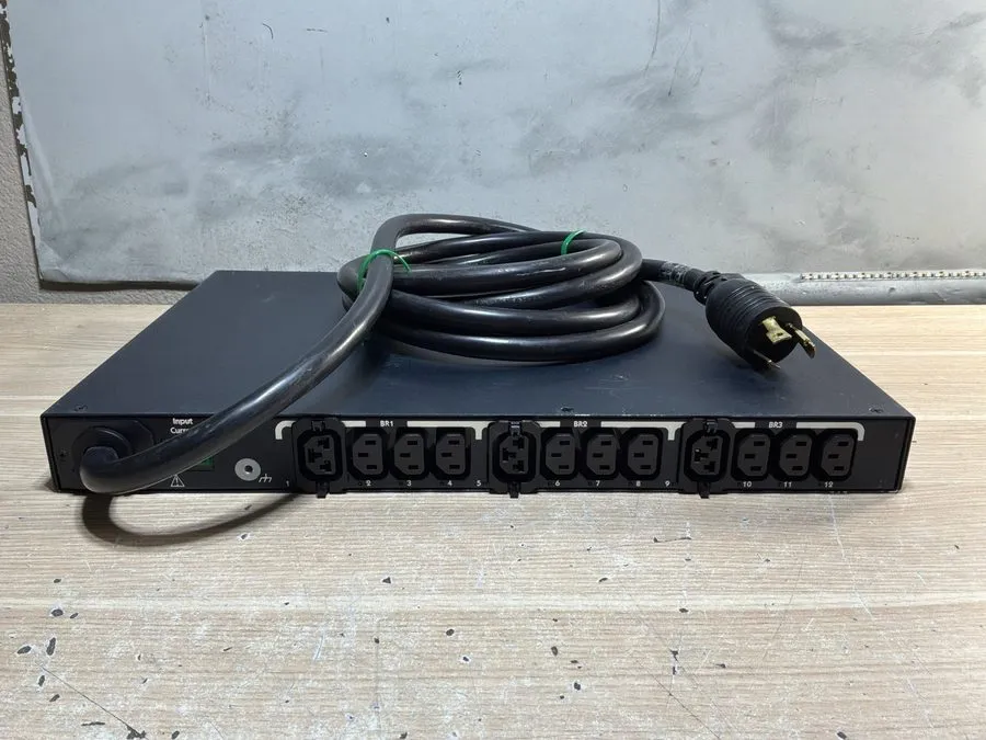 Блок розеток PDU ServerTech Switched Rack PDU C2WGI2SM-2CJA203/ power dist 12Out — фото лота 2