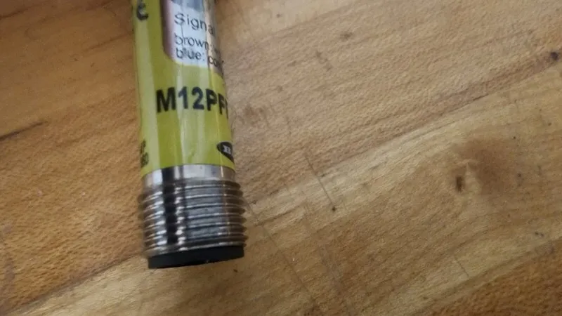 Фотоэлектрический датчик BANNER Photoelectric Sensor, M12PFF25Q8, M12 4-Pin, 10-