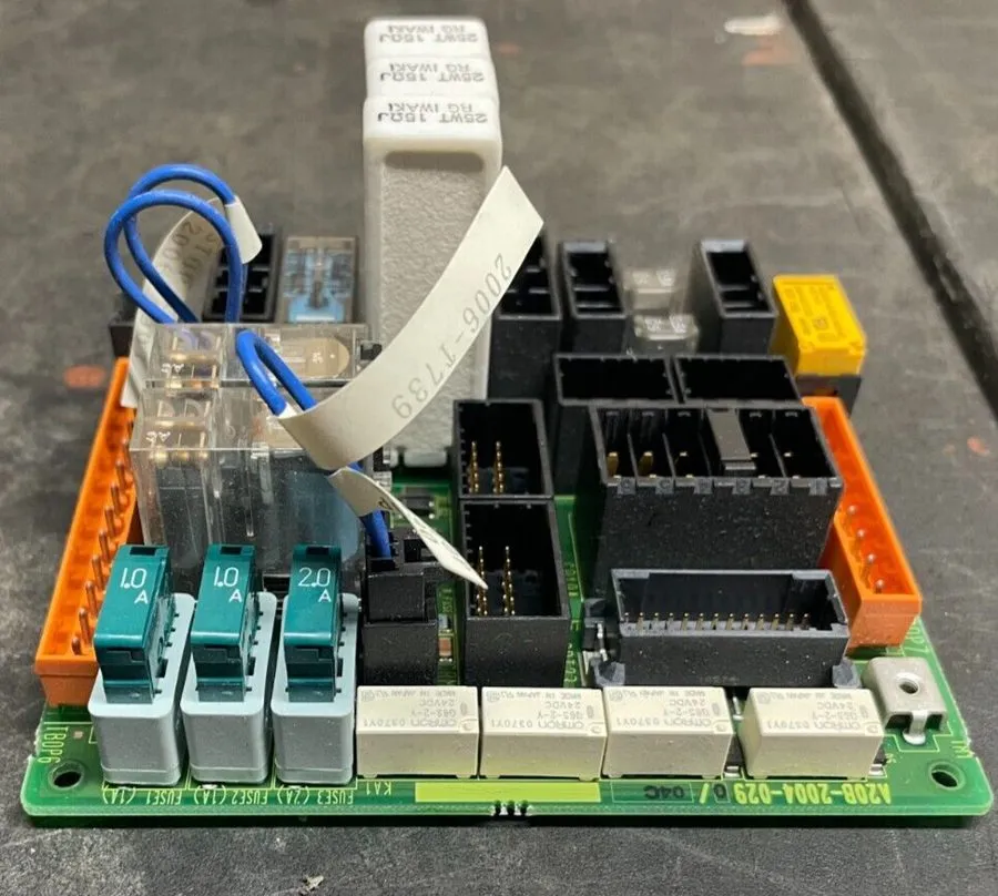 Плата ЧПУ FANUC A20B-2004-0290/04C CONTROL BOARD