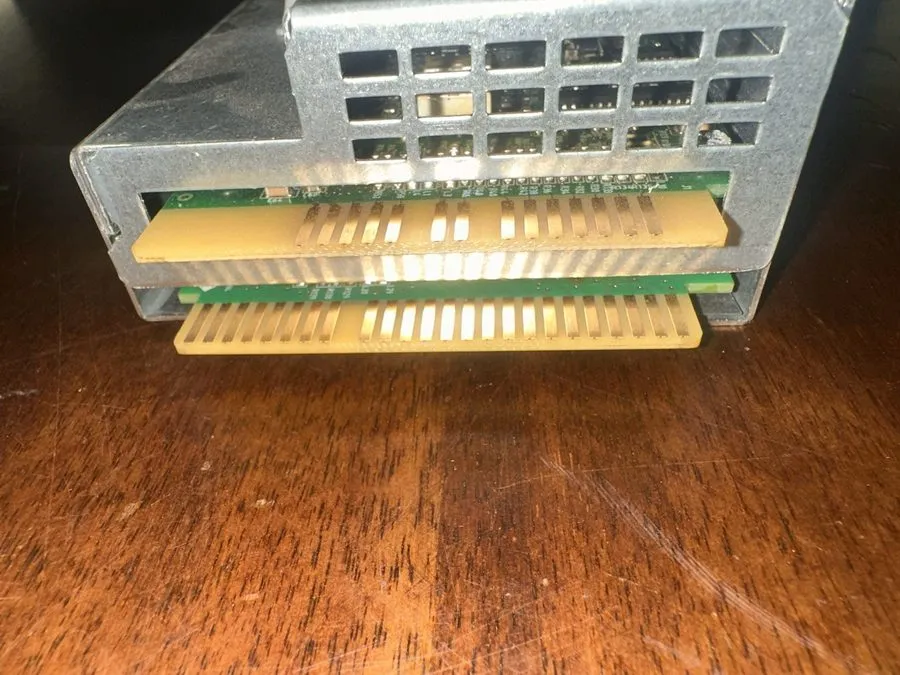 Контроллер Vertiv NetSure M830D NCU Controller 1M830DNA559478 NetSure 512 Teleco — фото лота 2