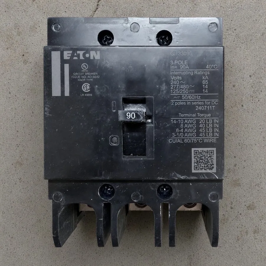 Автоматический выключатель Eaton GHB3090 90 Amp 277/480V 3 Pole GHB Bolt On Circ