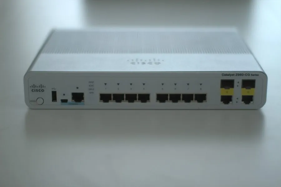 Коммутатор Cisco WS-C2960CG-8TC-L 8-Port Gigabit Ethernet Managed Switch