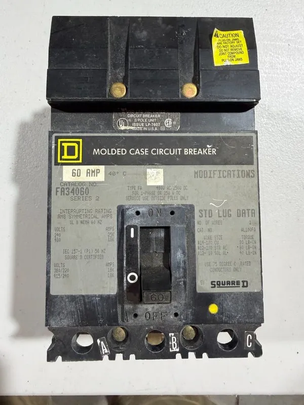 Автоматический выключатель Square D 60 Amp I-Line Circuit Breaker 3-Pole 480V AC