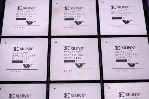 Микросхема ПЛИС Xilinx XC2V6000-4BF957C IC FPGA 684 I/O 957FCBGA Field Programma