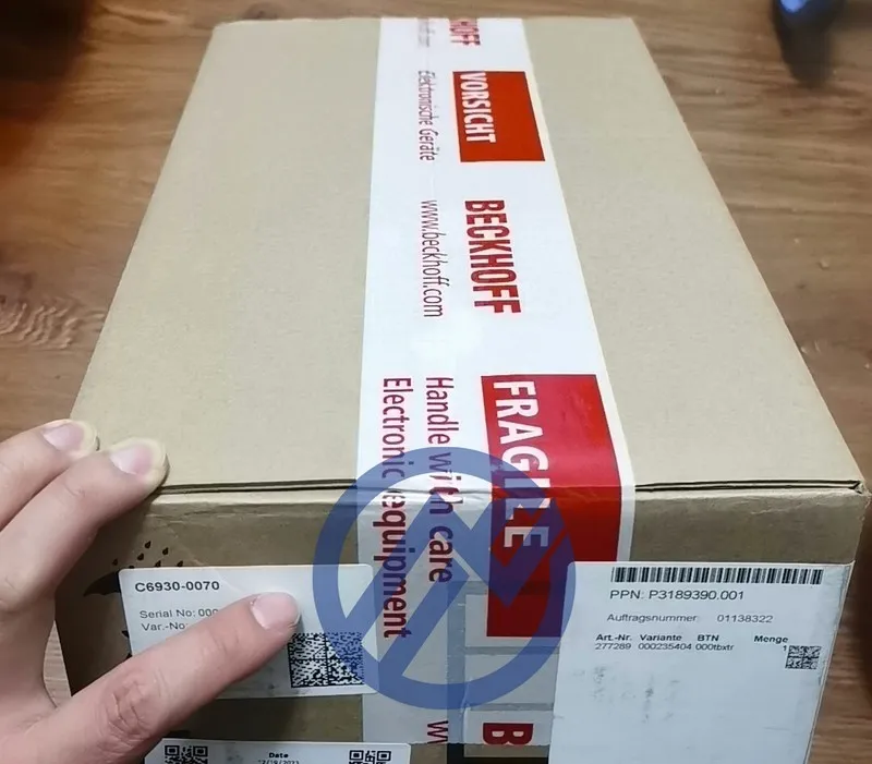 C6930-0070 Beckhoff industrial computer Expedited Express DHL