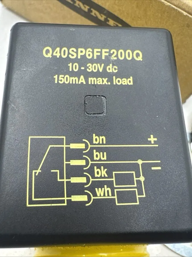 Фотоэлектрический датчик Banner, Q40SP6FF200Q, 48325, Fixed-Field Sensor Photoel — фото лота 1