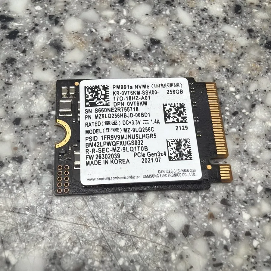 SSD-накопитель SAMSUNG PM991 256GB SSD M.2 2230 PCIE 3.0 X4 NVME SSD BLACK