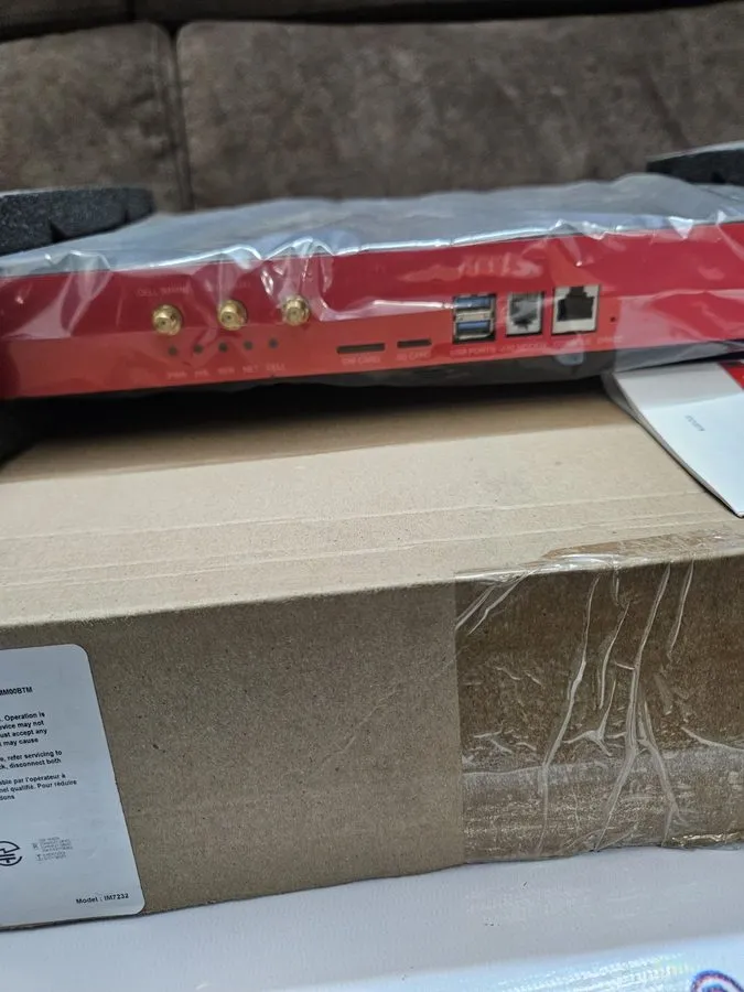 Кабель Opengear IM7232-2-DAC-LMP 32-Port Console Server 4G LTE Dual AC — фото лота 1