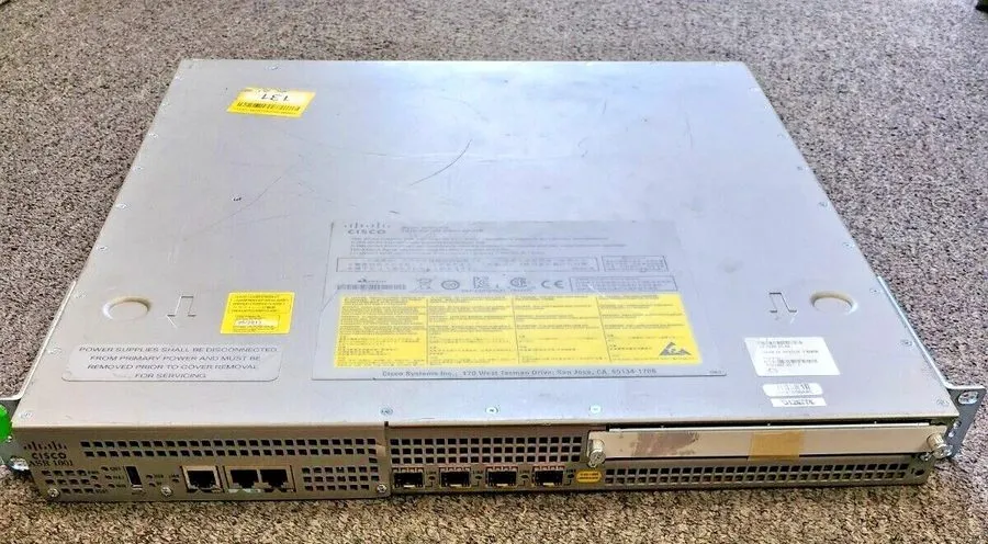 Маршрутизатор Cisco ASR1001 4 Port GE ASR Router 1x SPA-1XOC12-POS 2x ASR1001-PW
