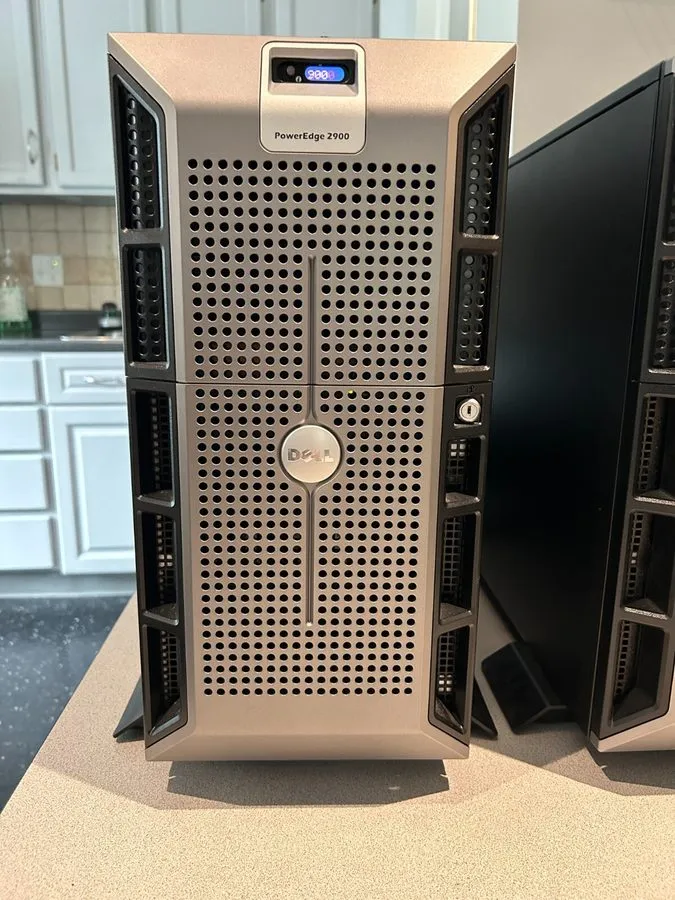 Сервер Dell PowerEdge 2900 Tower Server with Dual Quad Core Intel Xeon E5410 Pro
