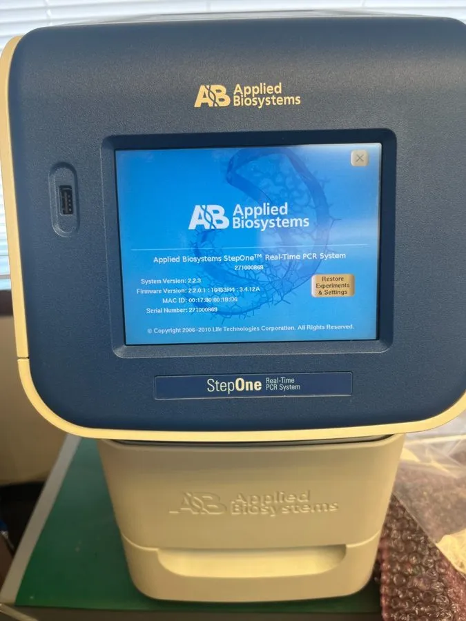 Амплификатор Applied BioSystems 4369704 StepOne Plus Real-Time PCR System, 2008,