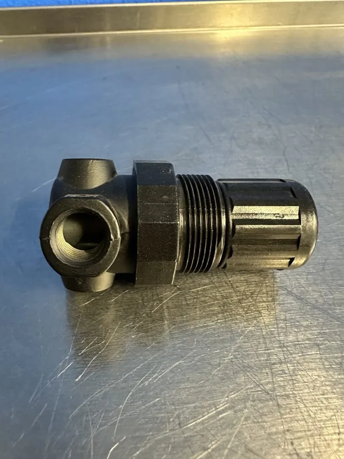 Регулятор давления NORGREN PRESSURE REGULATOR R07-200-RGAA & GUAGE 18-013-214 MH