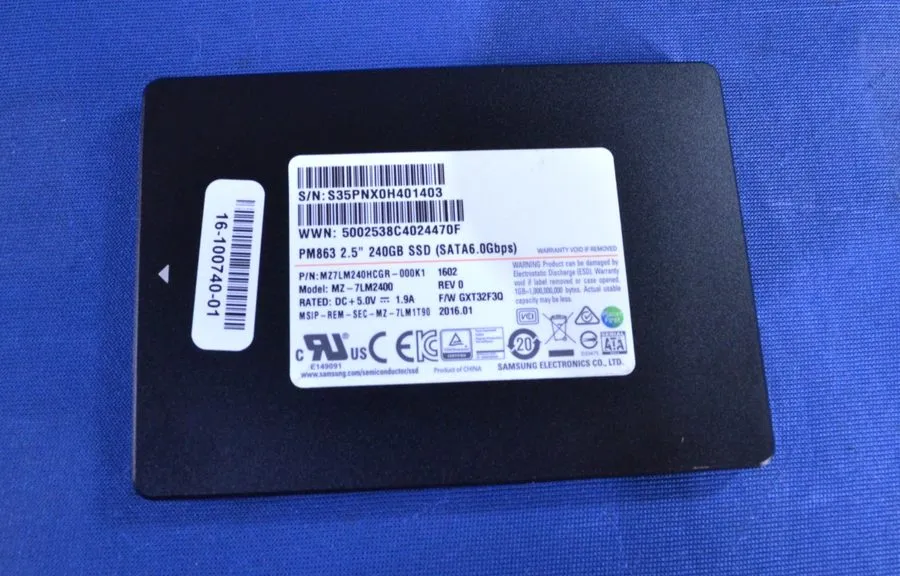 SSD-накопитель Samsung PM863 MZ-7LM2400 240GB SATA 6Gb/s 2.5" Solid State Drive 
