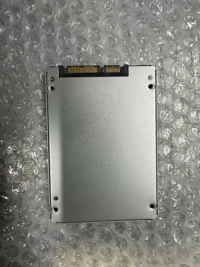 SSD-накопитель Micron 5210 ION 7.68TB SATA 6Gb/s QLC 2.5" Enterprise SSD MTFDDAK