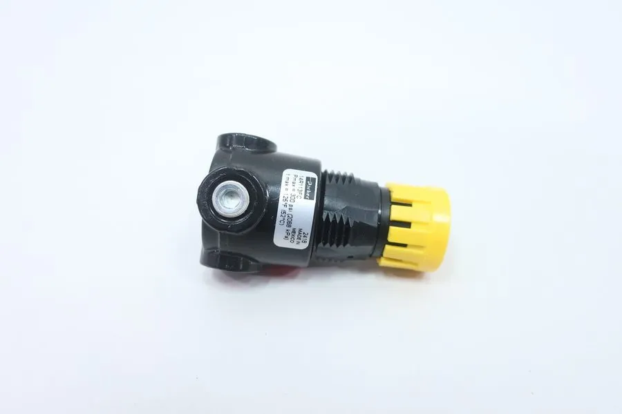 Регулятор давления Parker 14R113FC Pneumatic Regulator 300psi 1/4in Npt