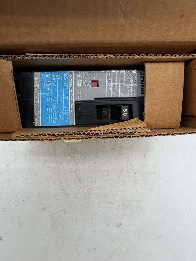 Автоматический выключатель Siemens ED42B050 50 Amp 2 Pole 480VAC Type ED4 Sentro