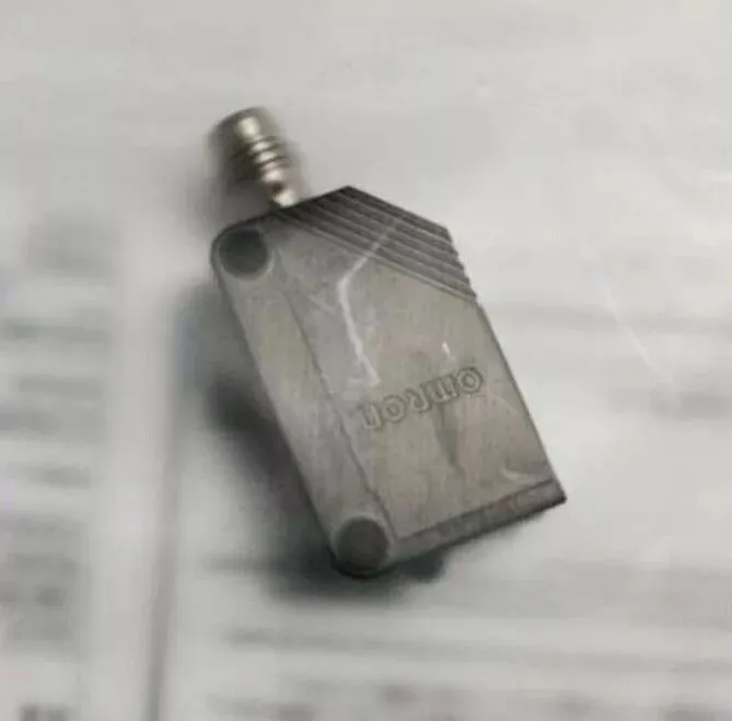 Фотоэлектрический датчик Omron E3Z-LS66 Photoelectric Switch Sensor, NPN Output,