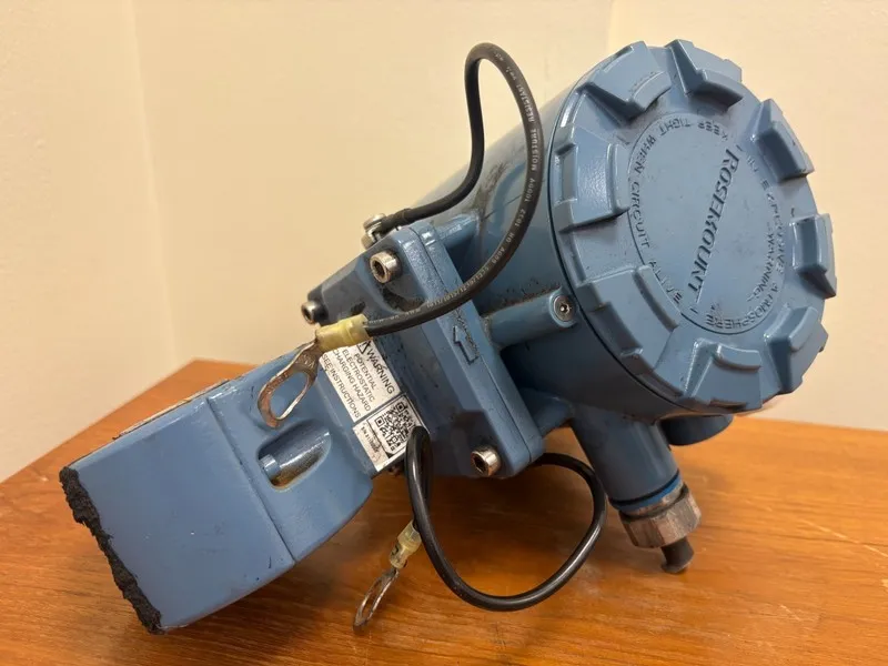 Расходомер ROSEMOUNT, 8705NHA120C3M0N5B3, 8732EMT2A1N5M4, 12" 300 FLG. FLOW METE — фото лота 1