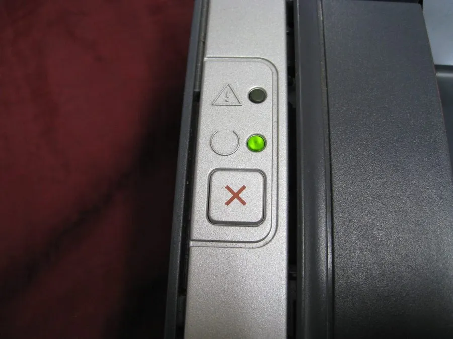 Лазерный принтер HP LaserJet P1006 Laser Printer in Great shape/ Low Page count