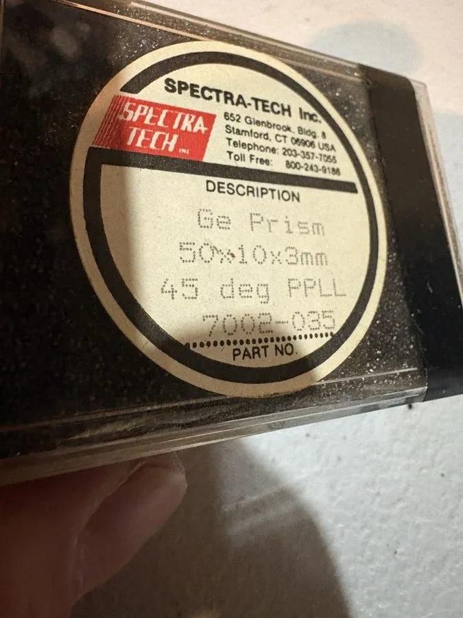 Спектрометр Spectra-Tech 7002-035 Germanium Ge Prism 50x10x3mm 45° FTIR Spectros — фото лота 2