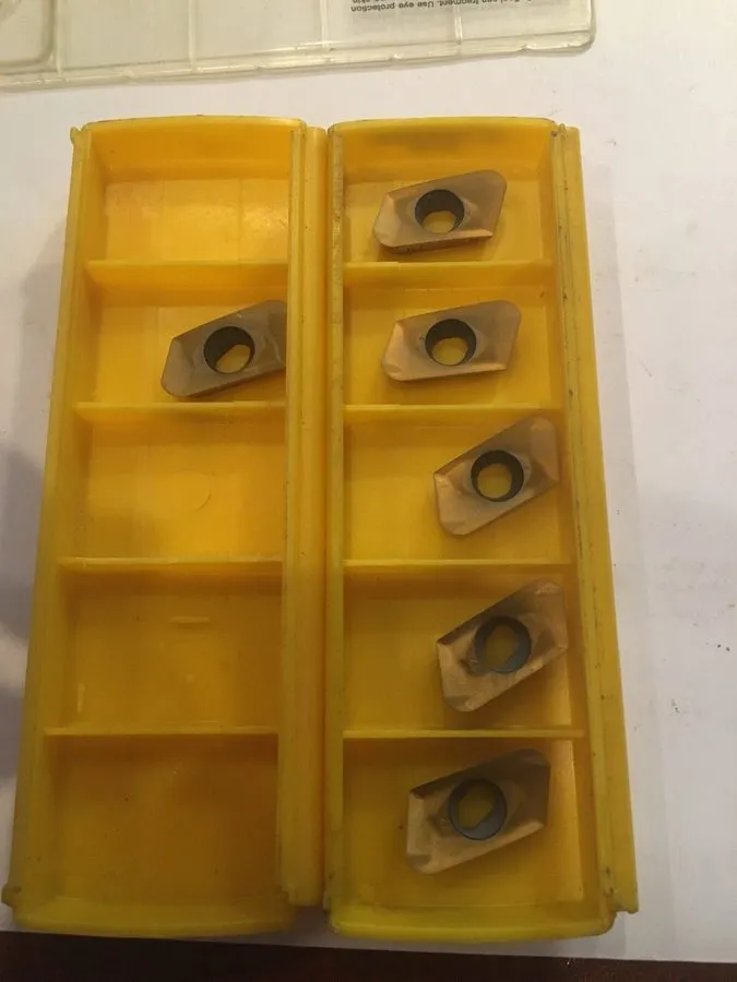 Режущий инструмент SDER43PDSR8GB KC725M KENNAMETAL INSERT (loc M14)