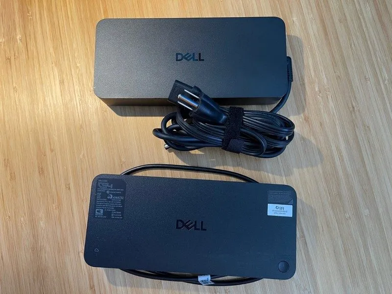 Док-станция Dell SD25TB5 Pro 300W 12-Port USB-C Thunderbolt 5 Smart Dock