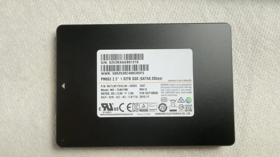 SSD-накопитель MZ-7LM1T90 Samsung PM863 1.92TB SATA 6Gbps 2.5'' MZ7LM1T9HCJM-000