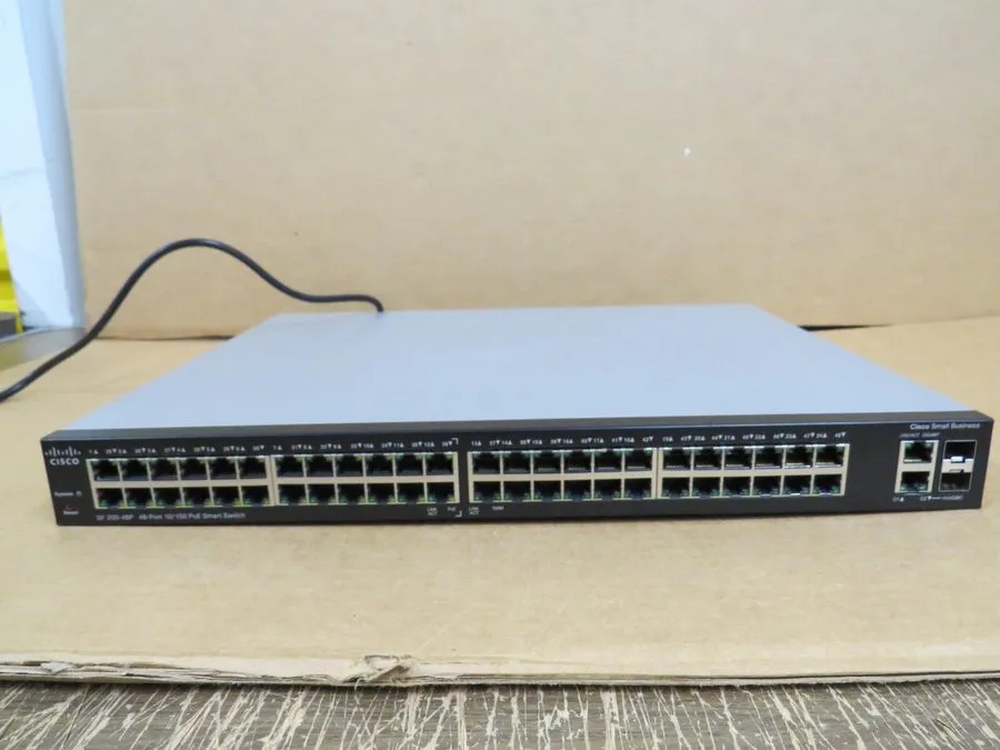 Коммутатор Cisco SF200-48P 48-Port 10/100 PoE Managed Network Switch