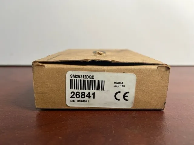Фотоэлектрический датчик BANNER SM2A312DQD Mini-Beam Photoelectric Sensor 24-240