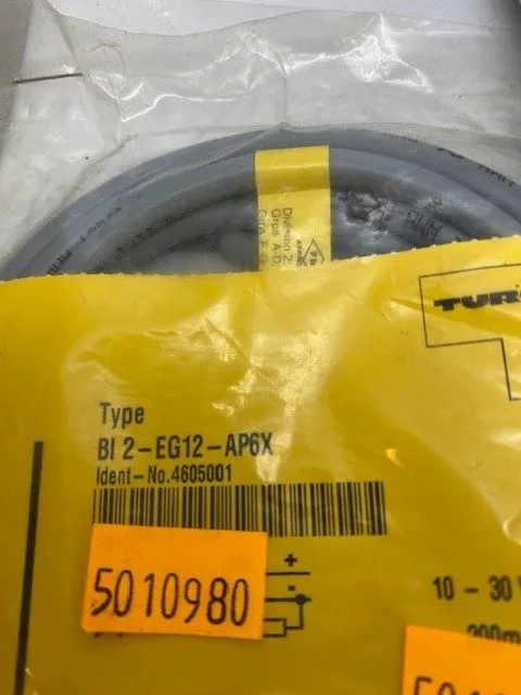 Датчик приближения Turck B12-EG12-AP6X Proximity Sensor, Inductive, 10-30VDC — фото лота 2