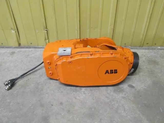 Робот ABB Robotics IRB6400-R M99 Robot Wrist Axis
