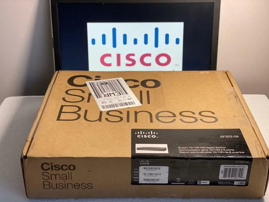 Коммутатор Cisco SF302-08 8-Port 10/100 Managed Network Switch