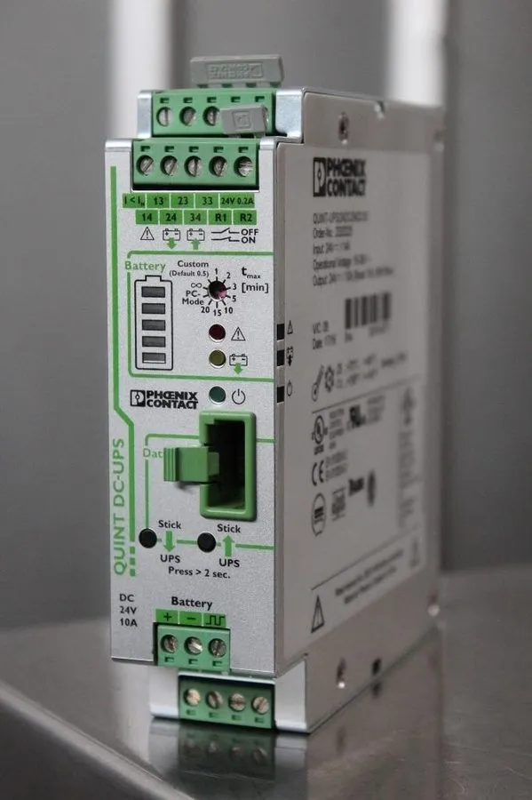 Блок питания Phoenix Contact 2320225 QUINT-UPS/24DC/24DC/10 Power Supply
